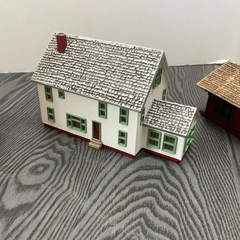 Vintage Hallmark Sarah Plain and Tall Lot of 5 Houses Christmas Holiday Open Box